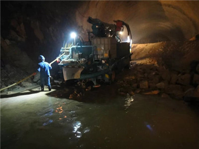 Shotcrete Machine Aids TBM Tunneling in Malaysia